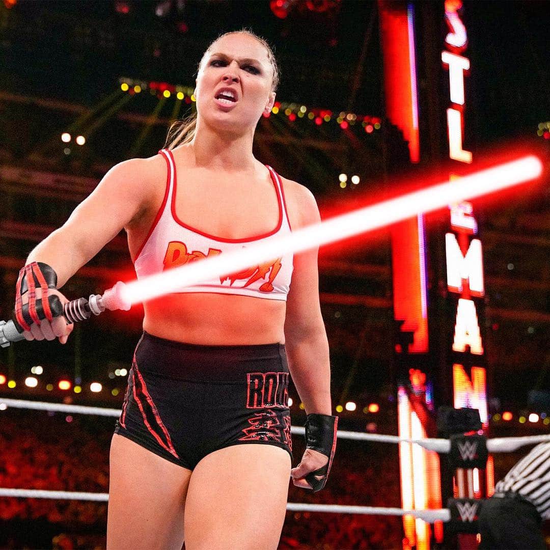 WWEさんのインスタグラム写真 - (WWEInstagram)「#MayThe4th be with you, #WWEUniverse! Here’s how your favorite Superstars might do battle in that galaxy far, far away…」5月5日 3時19分 - wwe