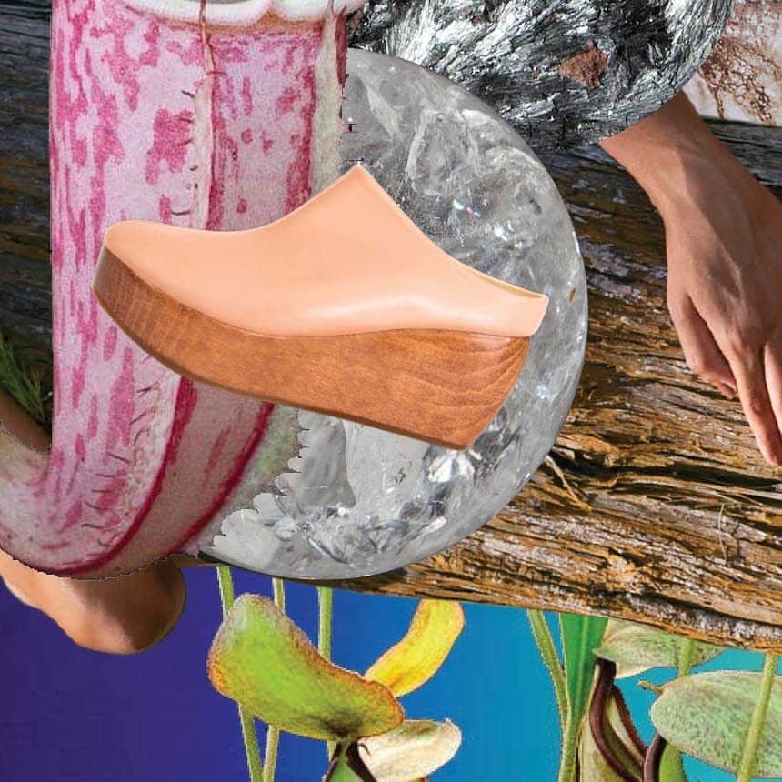 シドニー・ブラウンのインスタグラム：「Rose Clogs are the new rose-colored glasses ⠀⠀⠀⠀⠀⠀⠀⠀⠀ #higherawakening #clog #roseallday #fauxleather #neutralshades #veganshare」