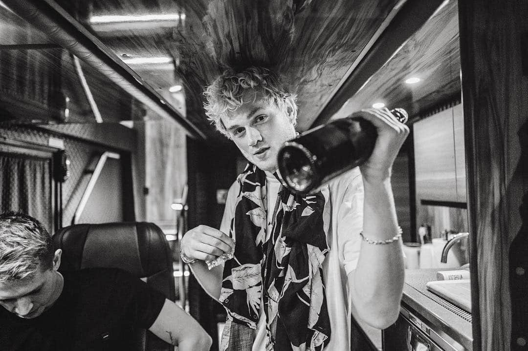 The Vampsさんのインスタグラム写真 - (The VampsInstagram)「What happened next...」5月5日 3時58分 - thevamps