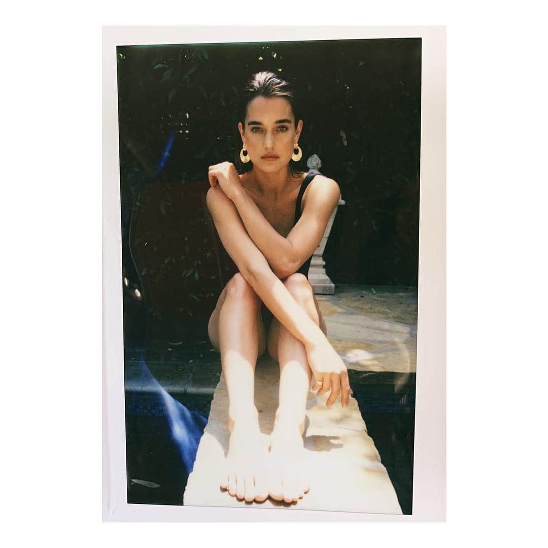 ケイト・ハリソンのインスタグラム：「Today w @ggphotographyofficial  HMU @a_d_makeup  @swimlikeamermaid  @freedommodelsla」