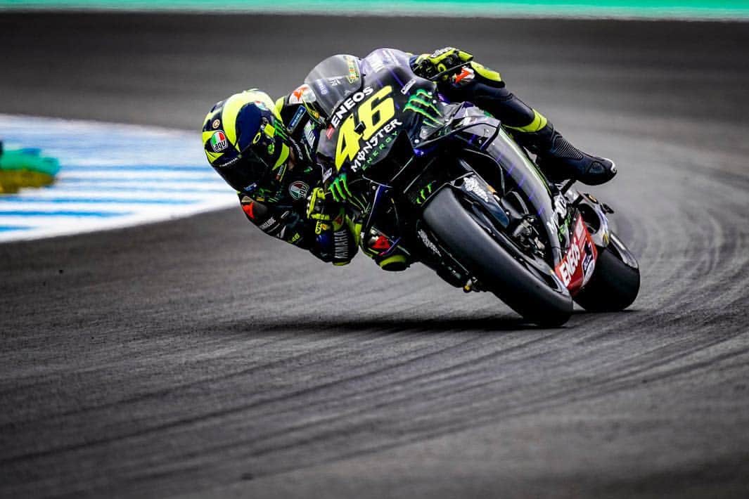 バレンティーノ・ロッシのインスタグラム：「Jerez circuit,Spain Saturday,official practice 📸 @falex79 @gigisoldano @calloalbanese @jesusrobledo Tino Martino」