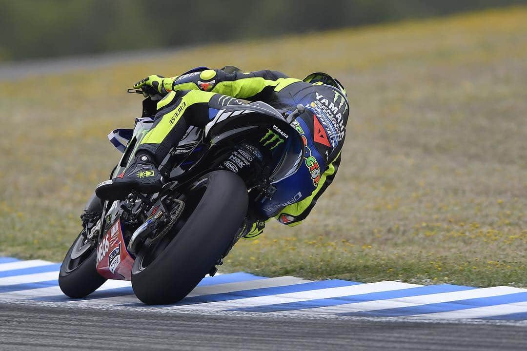 バレンティーノ・ロッシさんのインスタグラム写真 - (バレンティーノ・ロッシInstagram)「Jerez circuit,Spain Saturday,official practice 📸 @jesusrobledo @gigisoldano @falex79 @calloalbanese Tino Martino」5月5日 7時07分 - valeyellow46