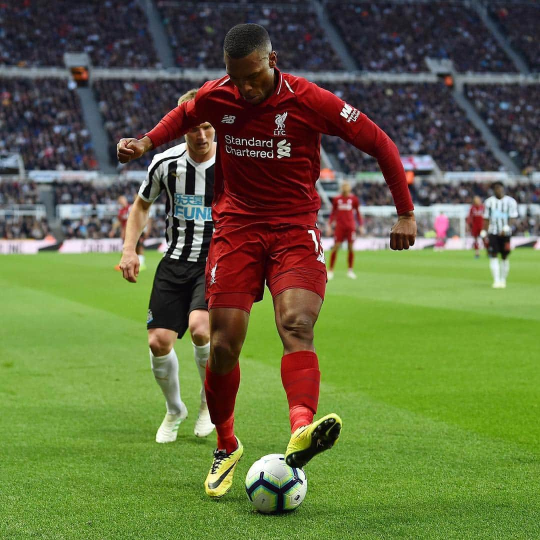 ダニエル・スタリッジさんのインスタグラム写真 - (ダニエル・スタリッジInstagram)「Jhheeezzz!! Manamans mash up but we showed big cojones today , what a result 🔥🙌🏾. #ynwa #lfc #ds15」5月5日 7時18分 - danielsturridge