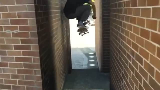 オルタモントのインスタグラム：「@chris_wimer threading the needle 🤯 // 📹: @ryan_lay // #CFADC」