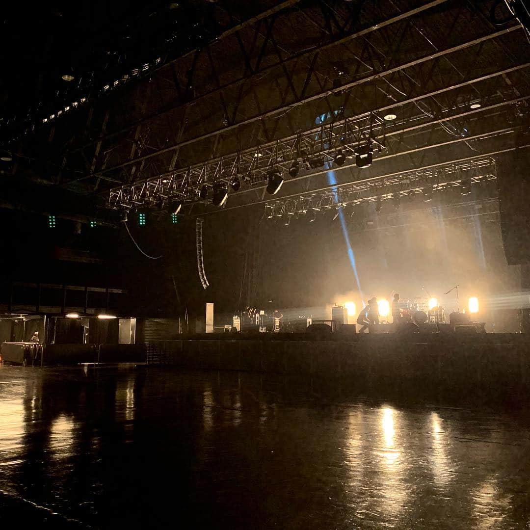 RUKI さんのインスタグラム写真 - (RUKI Instagram)「Today is @thebombfactorydallas 🔥🔥 This venue is good✨ 🤘🔥🔥🐂 #thegazette #worldtour2019 #ninth #dallas #bombfactory」5月5日 8時36分 - ruki_nilduenilun