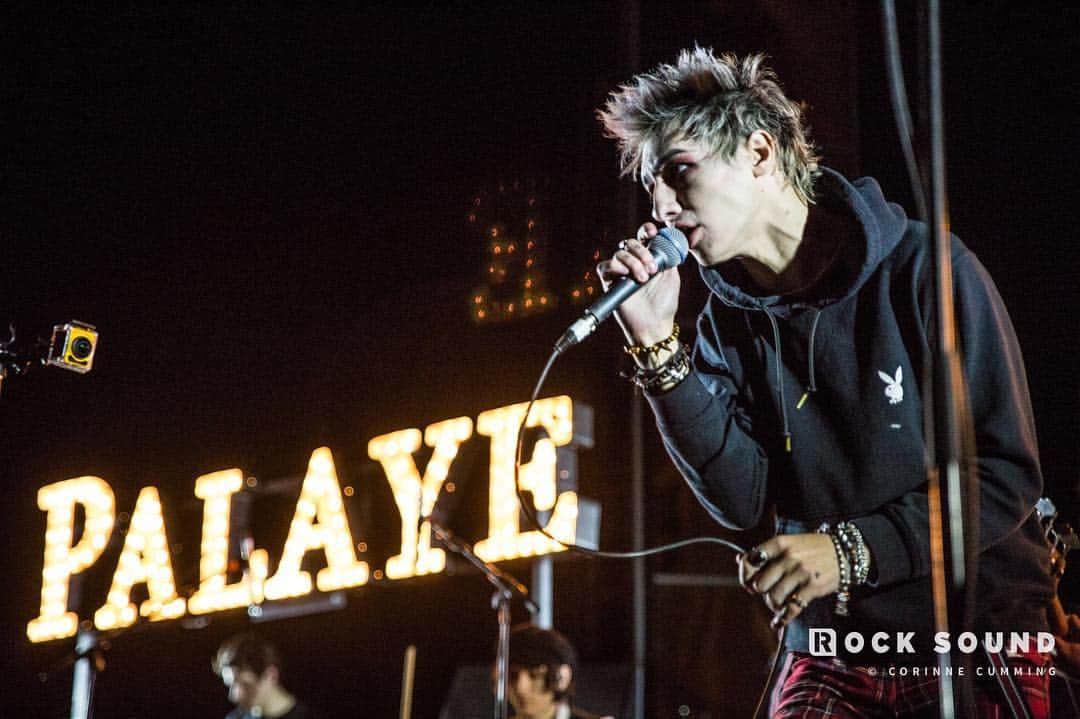 Rock Soundさんのインスタグラム写真 - (Rock SoundInstagram)「‪Happy Birthday to Palaye Royale’s Remington Leith! 🎉🎉‬」5月5日 18時16分 - rocksound