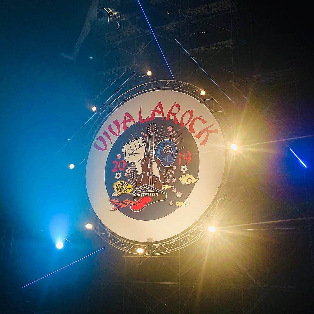 黒田絢子さんのインスタグラム写真 - (黒田絢子Instagram)「VIVA LA ROCKψ(｀∇´)ψ . . #vivalarock #さいたまスーパーアリーナ」5月5日 18時36分 - ayakokuroda_official