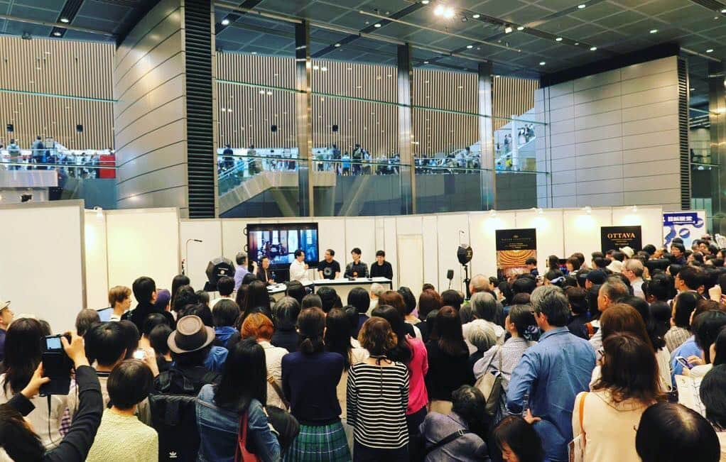 金子三勇士さんのインスタグラム写真 - (金子三勇士Instagram)「Thank you @lafollejournee  #LaFolleJourneeTokyo2019 #東京国際フォーラム #東京国際フォーラムホールA #ラフォルジュルネ #音楽祭 #コンサート #リストピアノ協奏曲第2番 #ピアノ協奏曲 #ピアノ #ピアニスト #金子三勇士 #蜜蜂と遠雷 #LaFolleJournee #TokyoInternationalForum #FranzLiszt #Pianoconcerto #Concert #MusicFestival #pianist #SteinwayArtist #MiyujiKaneko」5月5日 19時01分 - miyujikaneko_official