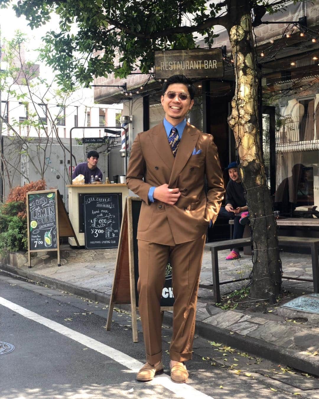 フリーマンズスポーティングクラブのグルメインスタ