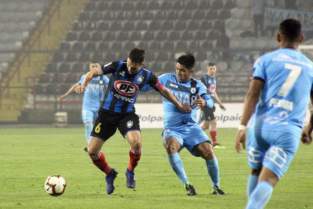 サッカー チリ代表チームさんのインスタグラム写真 - (サッカー チリ代表チームInstagram)「@huachipato_fc y @cdiquique empataron 1-1 en el estadio CAP de Talcahuano 🏟 #Fecha11 #CampeonatoAFPPlanVital 📸Fotografía: Alberto Sepúlveda / Colaborador Comunicaciones ANFP」5月5日 11時24分 - campeonatochi