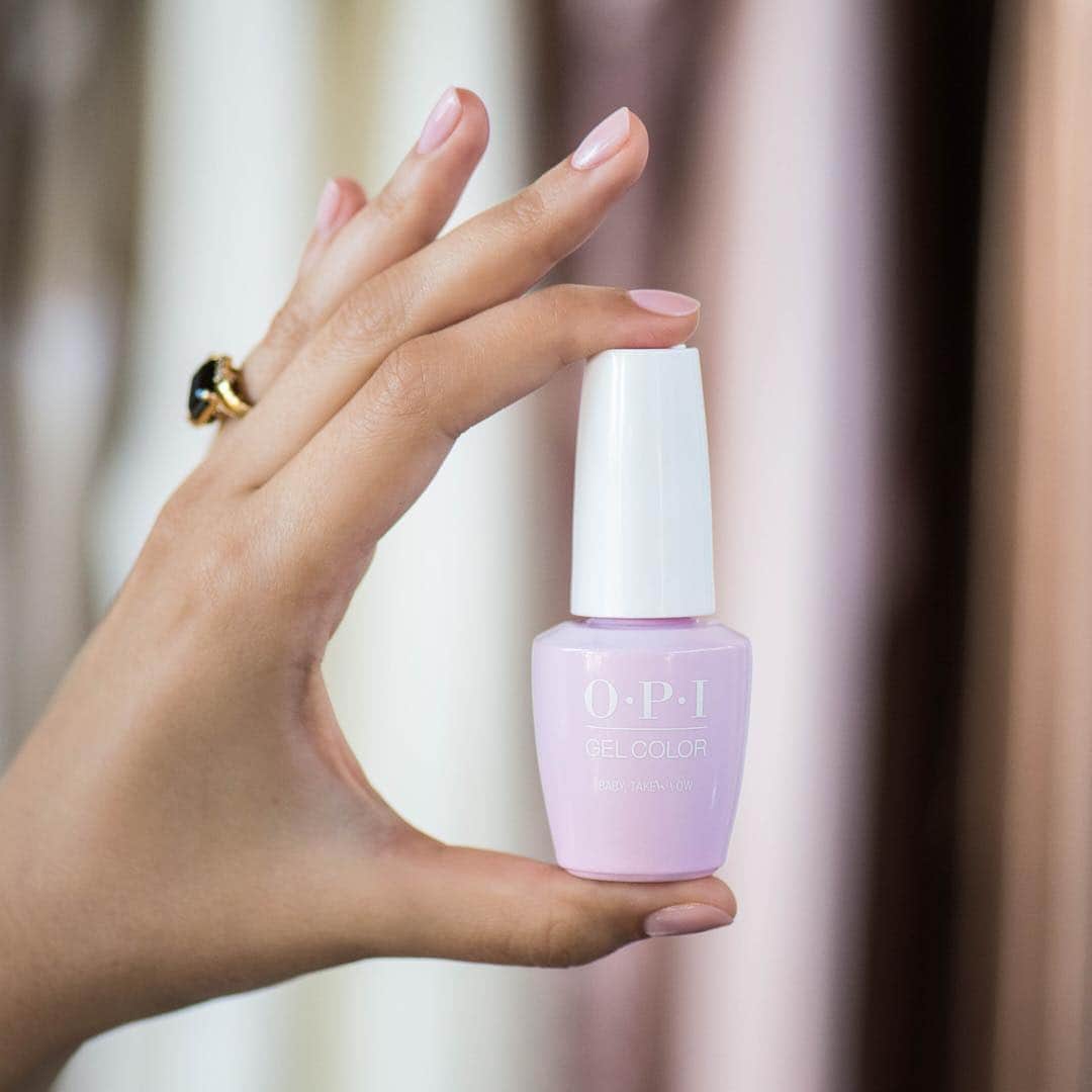 OPIさんのインスタグラム写真 - (OPIInstagram)「#BabyTakeaVow to treat yourself to a set of perfectly polished nails. You deserve it, on your big day and every day! 💕 💅#OPIObsessed #OPISheers #ColorIsTheAnswer #gelnails #gelmanicure #gel」5月5日 11時27分 - opi