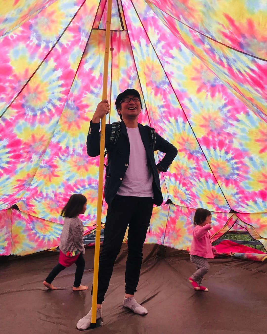 池田鉄洋さんのインスタグラム写真 - (池田鉄洋Instagram)「子供に優しいお店は本当にありがたい。甘えすぎちゃって、ごめんなさい。」5月5日 12時04分 - ikedatetsuhiro