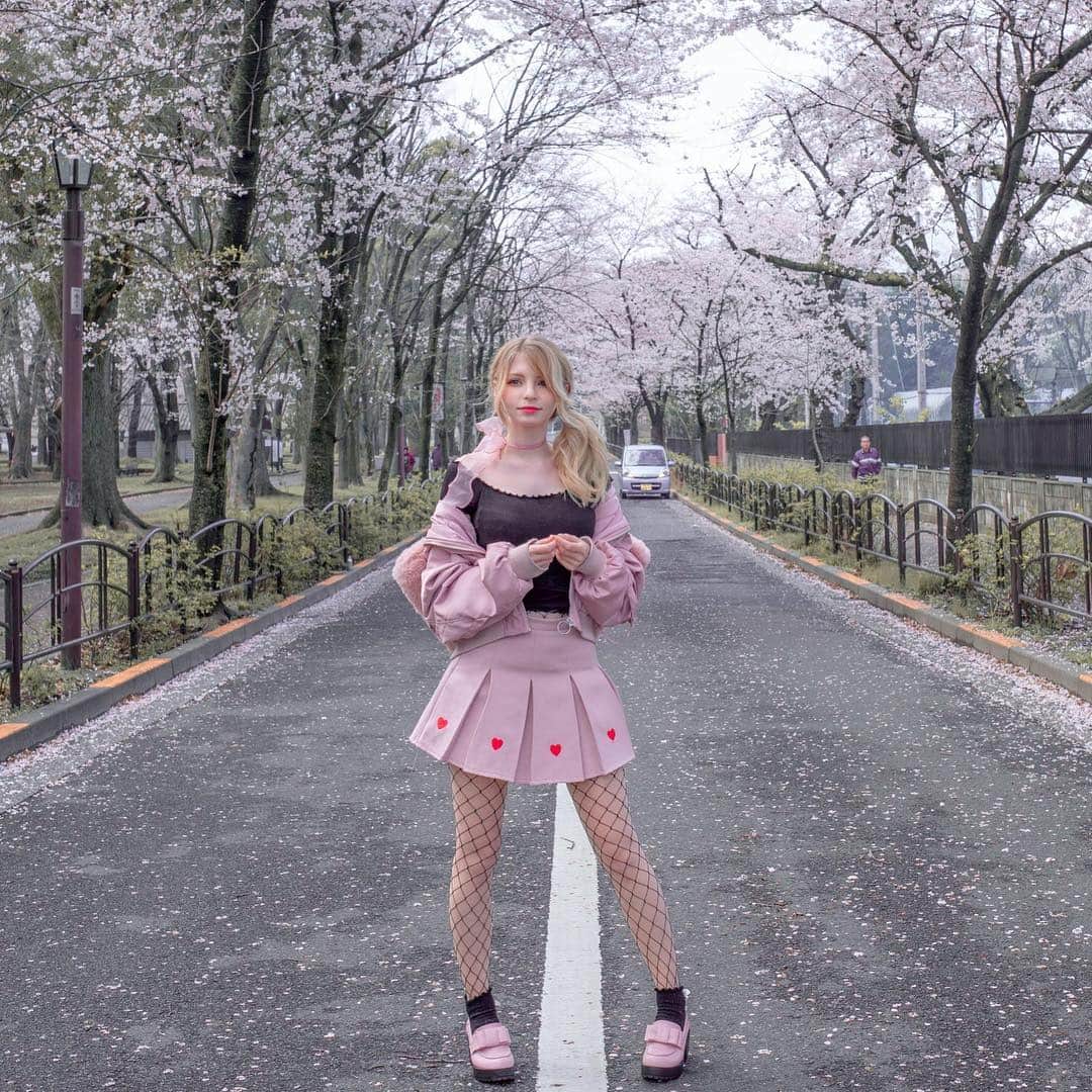 ソフィーさんのインスタグラム写真 - (ソフィーInstagram)「I miss the Sakura already! 🌸」5月5日 12時12分 - peachmilky_