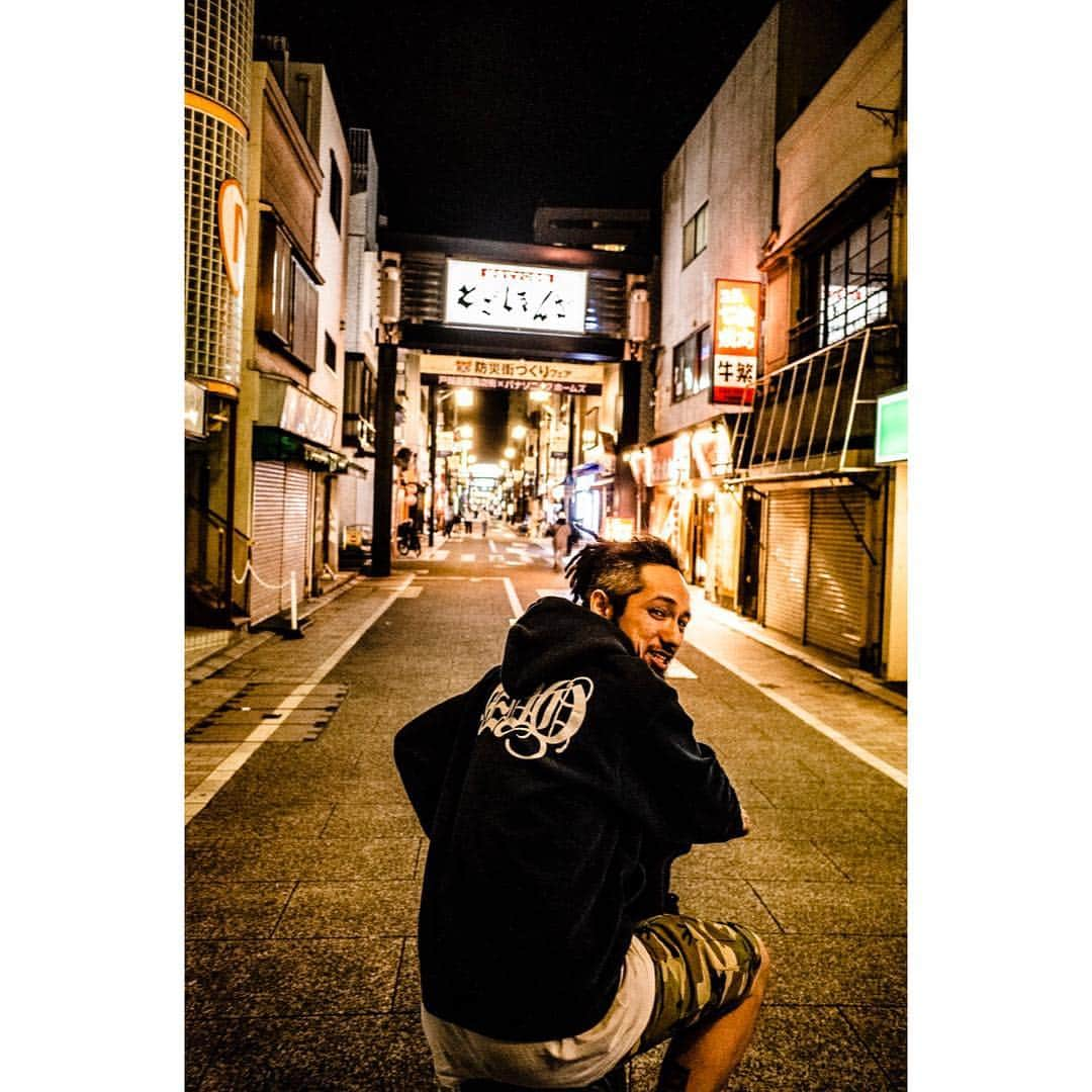 青木カズローさんのインスタグラム写真 - (青木カズローInstagram)「Jesse / The BONEZ , RIZE﻿ ﻿ "JESSE and The TOGOSHI"﻿ ﻿ 2019.05.04 ﻿ photo by 青木カズロー(cazrowAoki)﻿ ﻿ #TheBONEZ﻿ #RIZE﻿ #写殺﻿ #人間が生きている瞬間﻿ #生きてなきゃ殺せない ﻿ #戸越の日﻿ #戸越銀座」5月5日 14時50分 - cazrowaoki