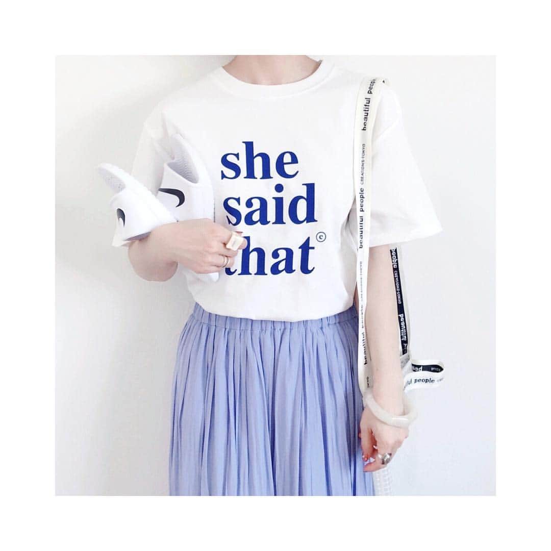 のインスタグラム：「#wear更新 ☝︎ TOPにURL載せてます ．．．．．．✈︎ . . . #code #outfit #ootd . . . 詳しくは#wear で見てね♥︎ wear account → sizu0618 . . .  #MINEBY3MOOTD #mamagirl #コーデ #コーディネート #ファッション #今日の服 #今日のコーデ #ママファッション #ママコーデ #ママスタイル @nikoand_official @shesaidthat_  @nolleys_official #nolleys #ノーリーズ」