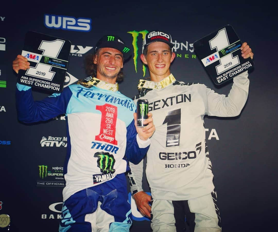 Racer X Onlineさんのインスタグラム写真 - (Racer X OnlineInstagram)「Congratulations to the 2019 @supercrosslive champions! @cooperwebb2 @chasesexton and @dylanferrandis  What a night, and what a season. Now, bring on the outdoors! #DropTheGate  #SupercrossLIVE  #Supercross 📸@kardyphoto」5月5日 14時55分 - racerxonline