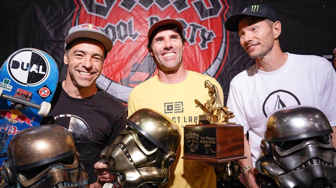 Vans Skateさんのインスタグラム写真 - (Vans SkateInstagram)「Congratulations to @TomSchaar for completing the three-peat with another #VansPoolParty 🥇 place finish with this insane run. Congrats also to @SteveCaballero for claiming🥉in the Legends division. Swipe left for Cab’s run, podium shots, and for full results and rebroadcast of the entire contest visit vans.com/poolparty」5月5日 15時10分 - vansskate