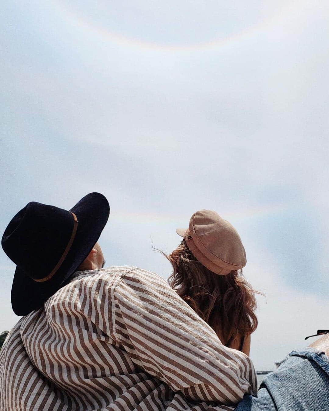 山中美智子さんのインスタグラム写真 - (山中美智子Instagram)「Rainbow🌈  太陽の周りが 虹色に輝いてた☀️」5月5日 15時44分 - alexiastam1988