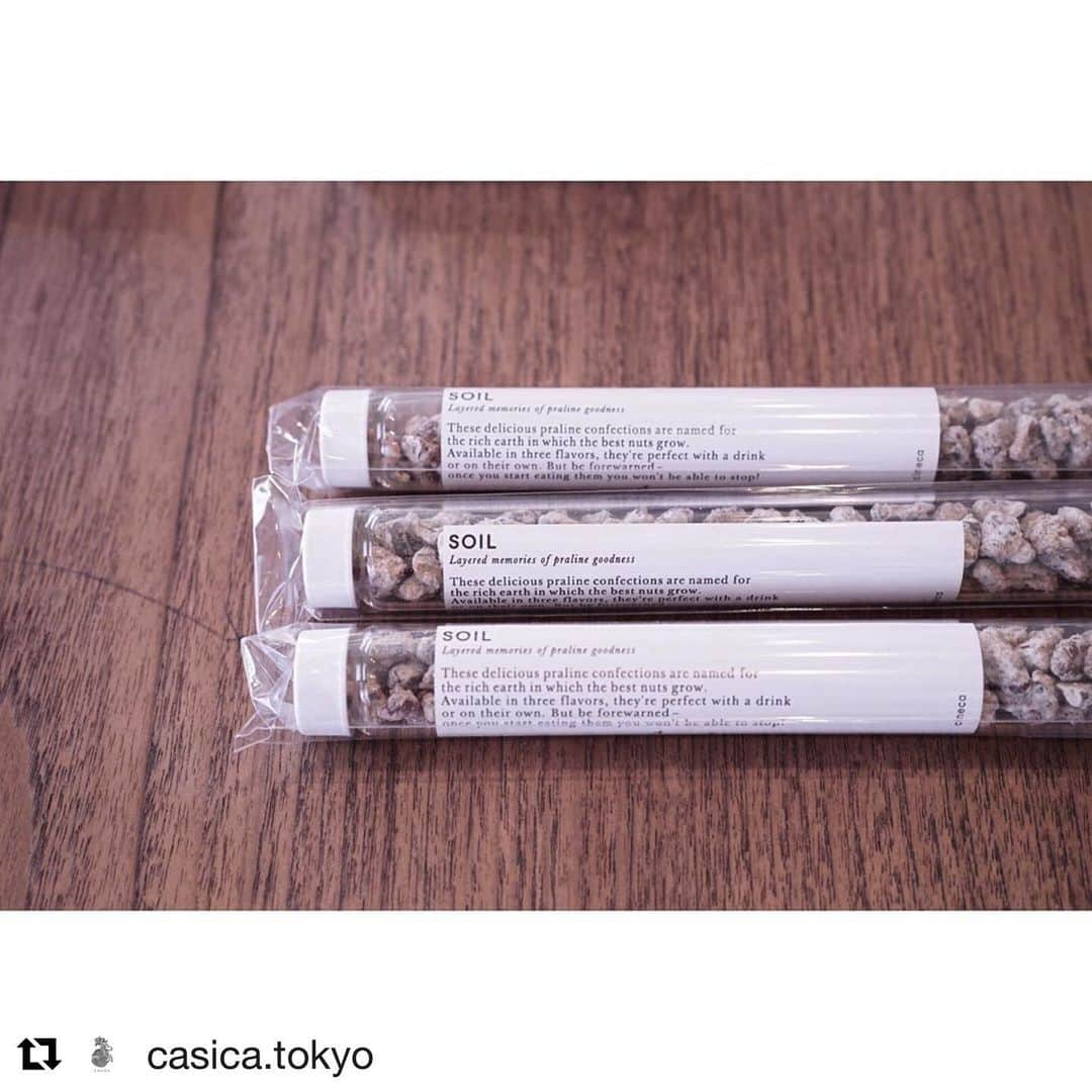 cinecaさんのインスタグラム写真 - (cinecaInstagram)「CASICA ニュー縁日での販売、完売と連絡がありました。（あした6日の販売はありません） たくさんの方に足を運んでいただきありがとうございました。  #Repost @casica.tokyo with @get_repost ・・・ . . cinecaさんのお菓子完売致しました。 . 食べるのがもったいないほど美しく、透き通ったみずみずしい世界観をありがとうございました。またお会い出来ます日を楽しみにしております。 . -harbarium 甘い標本 -SOIL 記憶のかけら 積もるプラリネ -a pice of 時間を溶かす 静かのラムネ . @cineca #casica #ニュー縁日」5月5日 16時01分 - cineca