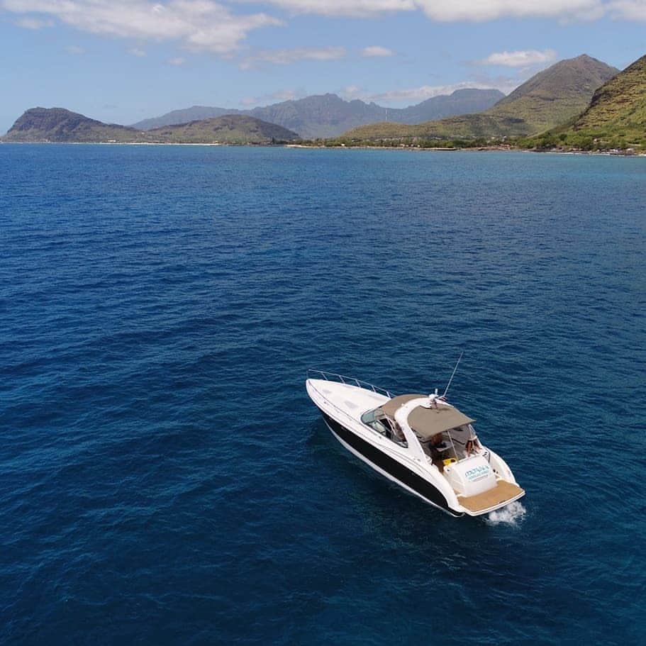 Luxury Cruise by Captain Bruceさんのインスタグラム写真 - (Luxury Cruise by Captain BruceInstagram)「Private boat charter at Ko Olina 🌺 See the beautiful West side of Oahu :) #captainbruce #privatecharter #koolina #oahulife #hawaii #ocean #boatcharter #boat #キャプテンブルース #プライベートクルーズ #コオリナ #ハワイ #素敵な休日 #海が好き」5月5日 16時11分 - cptbruce_hi