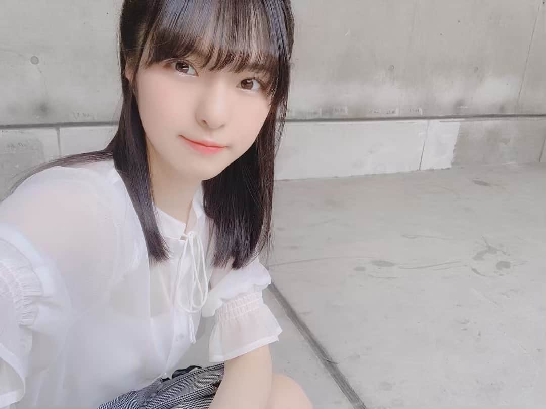 大塚七海のインスタグラム：「ㅤㅤㅤㅤㅤㅤㅤㅤㅤㅤㅤㅤㅤ パシフィコ横浜で握手会でした！🚢 ㅤㅤㅤㅤㅤㅤㅤㅤㅤㅤㅤㅤㅤ 写真だとわかりにくいけどハーフツインだよ☺︎ ㅤㅤㅤㅤㅤㅤㅤㅤㅤㅤㅤㅤㅤ #パシフィコ横浜 #握手会 #ハーフツイン #似合うかな🤔」