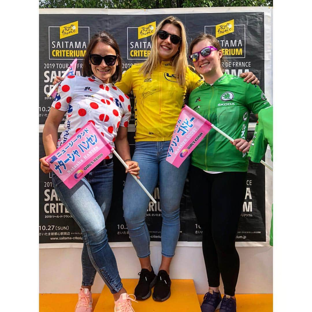 マチルド・グロさんのインスタグラム写真 - (マチルド・グロInstagram)「Such a nice day in Tokyo for a bike festival ! ☀️🎉😎 Lots of people for discovered our world 🚴🏻‍♀️ It was a honor for me to share my experience ! 🤗 It was a beautiful experience 👍🏻👌🏻 #japan #girlskeirin #enjoyeverymoments #enjoy #cycling #trackcycling #sport」5月5日 17時04分 - gros_mathilde