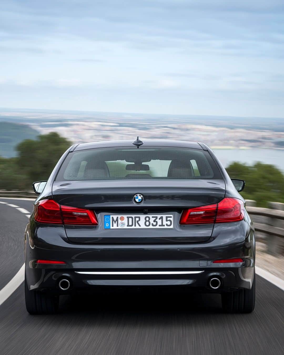 BMWのインスタグラム：「Original and incredible. The BMW 5 Series Sedan. #BMW #5Series」
