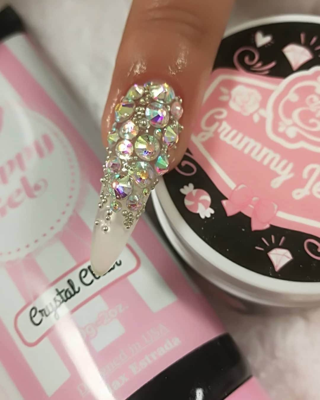 Max Estradaさんのインスタグラム写真 - (Max EstradaInstagram)「Enailcouture.com sculpture nails using our famous cotton candy monomer eternal beige powder mixed with bubble gum and cupid for the free edge ! Seal with shinee ! Made in the USA !!! Diamond-holic 1 and 11 with gummy gel #ネイル #nailpolish #nailswag #nailaddict #nailfashion #nailartheaven #nails2inspire #nailsofinstagram #instanails #naillife #nailporn #gelnails #gelpolish #stilettonails #nailaddict #nail #💅🏻 #nailtech#nailsonfleek #nailartwow #네일아트 #nails #nailart #notd #makeup #젤네일 #glamnails #nailcolor #nailsalon #nailsdid #nailsoftheday Enailcouture.com happy gel is like acrylic and gel had a baby ! Perfect no mess application, candy smell and no airborne dust ! Enailcouture.com」5月5日 17時30分 - kingofnail