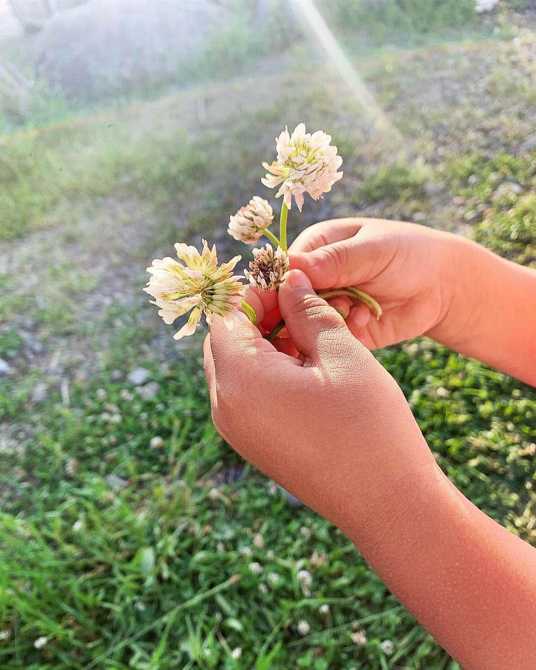 山本いさ奈さんのインスタグラム写真 - (山本いさ奈Instagram)「やっとGWらしい事した☺️♥️ 子供ってどーしてこんなに可愛いんだろうか😩💓 #楽しい休日」5月5日 17時31分 - _____isana_____