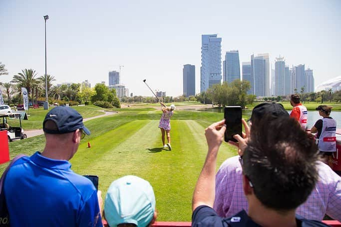 カーリー・ブースさんのインスタグラム写真 - (カーリー・ブースInstagram)「Thank you @omegagolfdubai for a wonderful tournament. Thoroughly enjoyed the week. Pro am format was great fun. Night golf was cool and the @emiratesgc @faldo006 golf course was in amazing condition. Thank you for having us! See you soon」5月5日 17時32分 - carlyabooth