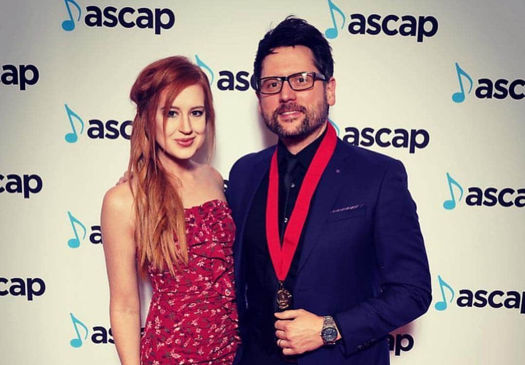 ASCAPさんのインスタグラム写真 - (ASCAPInstagram)「#AshleyGorley just earned his 40th #1 song as a writer - “Eyes On You” co-written with fellow #ASCAPCountry writer @chrisdestefano.」5月6日 5時00分 - ascap