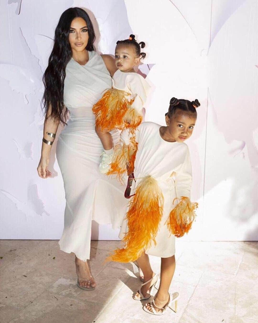 People Magazineさんのインスタグラム写真 - (People MagazineInstagram)「West family affair! 😍Kim Kardashian and Kanye West helped celebrate baby True's birthday in style—and orange you glad their little ones North and Chicago wore the cutest matching outfits. ❤️Tap our bio link for details on their cousin's big day. | 📷: @kimkardashian」5月6日 4時02分 - people