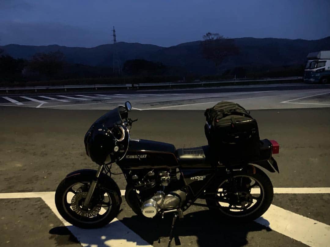 杉原勇武さんのインスタグラム写真 - (杉原勇武Instagram)「今から東京に帰ります。 渋滞しそうなので、4時に諏訪湖を出発❗️」5月6日 4時26分 - isamu_katayama