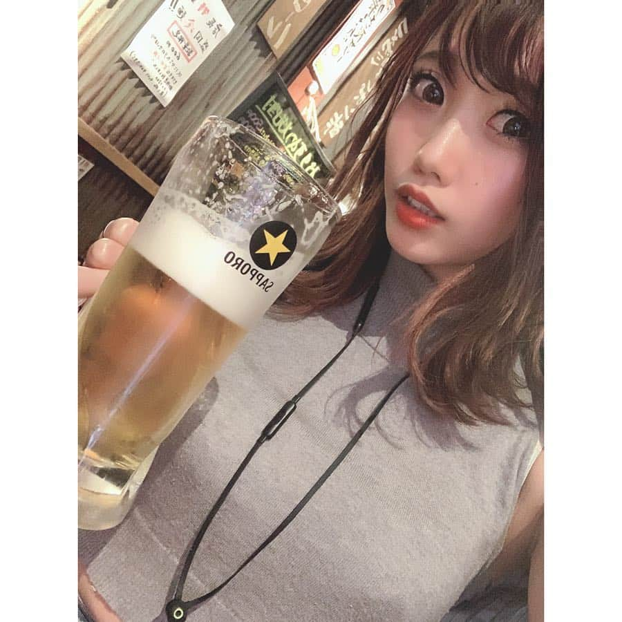 福田琴美さんのインスタグラム写真 - (福田琴美Instagram)「この間一人飲み酔っ払いライブ配信 見てくれてありがとー😂💓 いい感じに酔ってた😂😂笑 ちゃんとお家帰れたよ( ˊ̱˂˃ˋ̱ )笑 . . . #タレント #女優 #グラビア #グラドル  #disney #グラドル自画撮り部 #撮影 #サロモ  #撮影モデル #パーソナルトレーニング  #girl #インスタグラビア #美女図鑑 #ビジョビ  #横乳 #巨乳 #sexy #リクエスト #下乳  #撮影会 #水着 #下着 #フレッシュ撮影会  #下乳シリーズ #イメージdvd #筋肉痛  #マッサージ #筋トレ #fカップ」5月5日 19時56分 - kotomi_fukuda