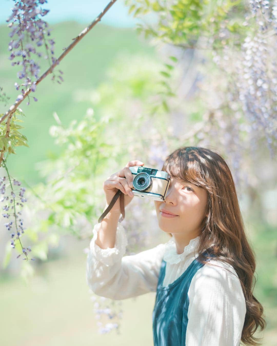 Kobe Japan Water artのインスタグラム：「"Feeling early summer" . 春が流れていく🌿.」