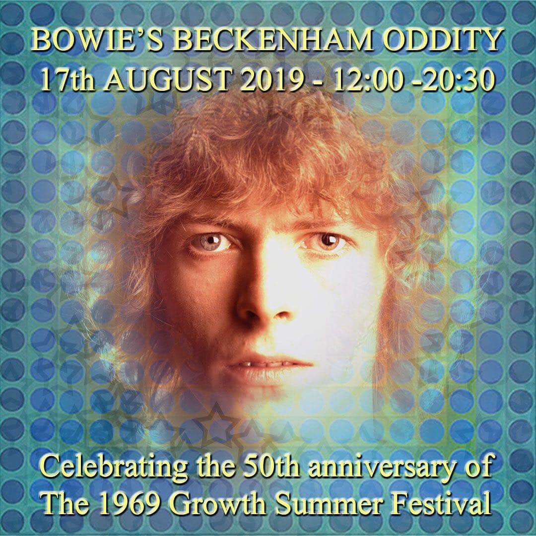 デヴィッド・ボウイさんのインスタグラム写真 - (デヴィッド・ボウイInstagram)「BECKENHAM 2019 FUNDRAISER TICKETS ON SALE NOW - “Maybe I should announce it? Should I?...” -  BOWIE’S BECKENHAM ODDITY (@bowiesbeckenhamoddity) is an annual fundraiser, supported by David Bowie when he provided signed items for auction at the event.  This year the Bowie Archive has donated another item signed by him, more details of which will follow before the festival in August.  Money raised goes to the Bandstand Restoration & Plaque Fund.  Meanwhile visit this Instagram page for links to tickets, etc: @bowiesbeckenhamoddity  Photograph by Vernon Dewhurst. -  #bowiesbeckenhamoddity  #bowiesbandstand」5月5日 20時26分 - davidbowie