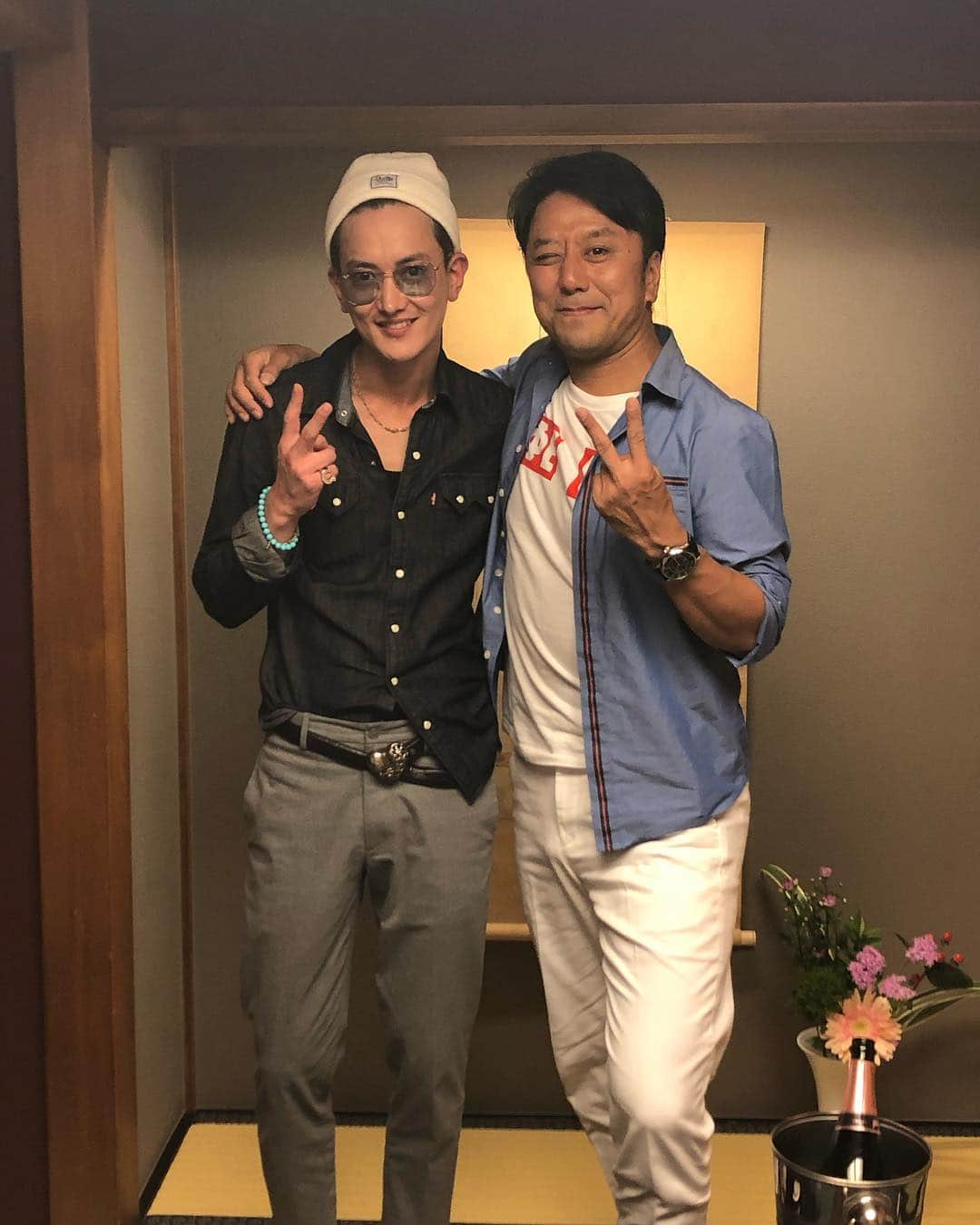 グァンス さんのインスタグラム写真 - (グァンス Instagram)「今日は #九團次 さんが出演してる #歌舞伎座 #團菊祭五月大歌舞伎 #令和 #人生 #初 #歌舞伎 新しい世界。。素晴らしい世界を見させていただきました！今日から！令和から！俺、歌舞伎ファン！！本当に楽しかった！アニキはやっぱ、最高だった！@ichikawa_kudanji ありがとうございました！」5月5日 21時41分 - kwangsamak