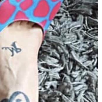 のインスタグラム：「#islo #isloisabellalorusso #isloshoes #shoes #maibanale #chanel #heels #tacchi #raso #print #giraffa #punta #colore #fashion #style #shop #rivenditore #boutique #glam #tatoo #shopping #shoponline #madeinitaly #staytuned Ph: @barbara_peduzzi」