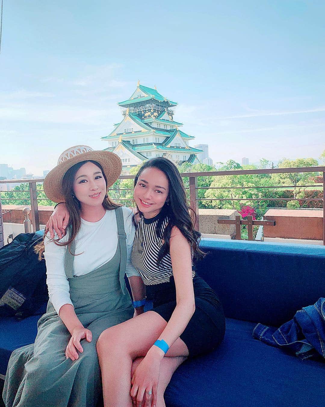 吉田セイラのインスタグラム：「令和元年のゴールデンウィークはBFFのふうこファミリーとバーベキュー😊めちゃくちゃ素敵なところで、気持ちよく素敵な時間を過ごせました❤️やっぱり13歳からずーっと変わらず一緒にいると心が温かく、ずっと笑って、楽しい時間を過ごせて充電できたよ🥰🥰🥰 Happy and good vibes only🎈‼️#BFF #happy #goodvibes #gorgeous #令和 #chanel #healthylifestyle #victory #nice #love #fun #大坂城 #ゴールデンウィーク #thankyou」