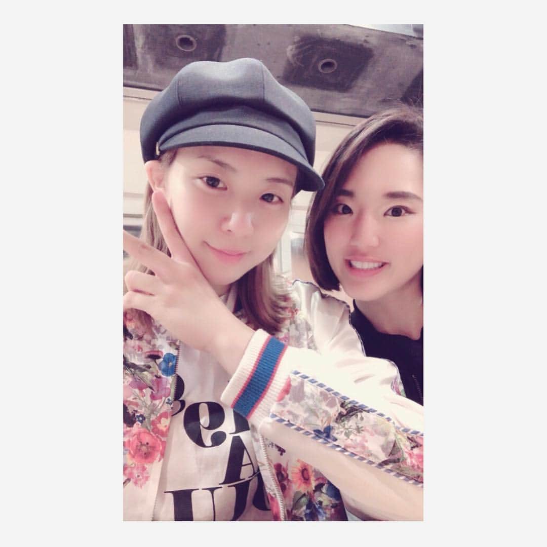 矢吹世奈のインスタグラム：「・ 今日は最終リハでした😎🎤 S-LIVE 2019まであと1週間。。🙄💓 来てくださるお客様全員が 楽しんでくれたらいいなぁと願って 残りの期間も準備に努めます👍🏼✨ 皆さまのお越しを 心よりお待ちいたしております☺️♥️✨ ・ ・ 最近、時間があると インスタライブしたくなる自分がいるんだ🤔 #こどもの日」