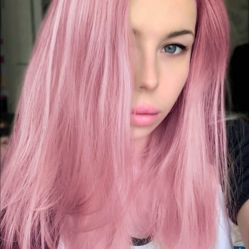 ALINA AKULAさんのインスタグラム写真 - (ALINA AKULAInstagram)「💘🌸🦄 . . #nocomments #explorerbabes #pinkhair #pink #pretty #russiangirl🇷🇺 #alina__akula  #kawaiigirl #аниме #sakura #senpai #anime #sugoi #inspiration #japanesegirl #愛 #ファッション #写真 #芸術 #きれい #幸せ #自然 #今日一番いい画像 #Tokyo #中國 #東京#日本語 #中国 #日本 #прическа」5月5日 22時03分 - radharanievna