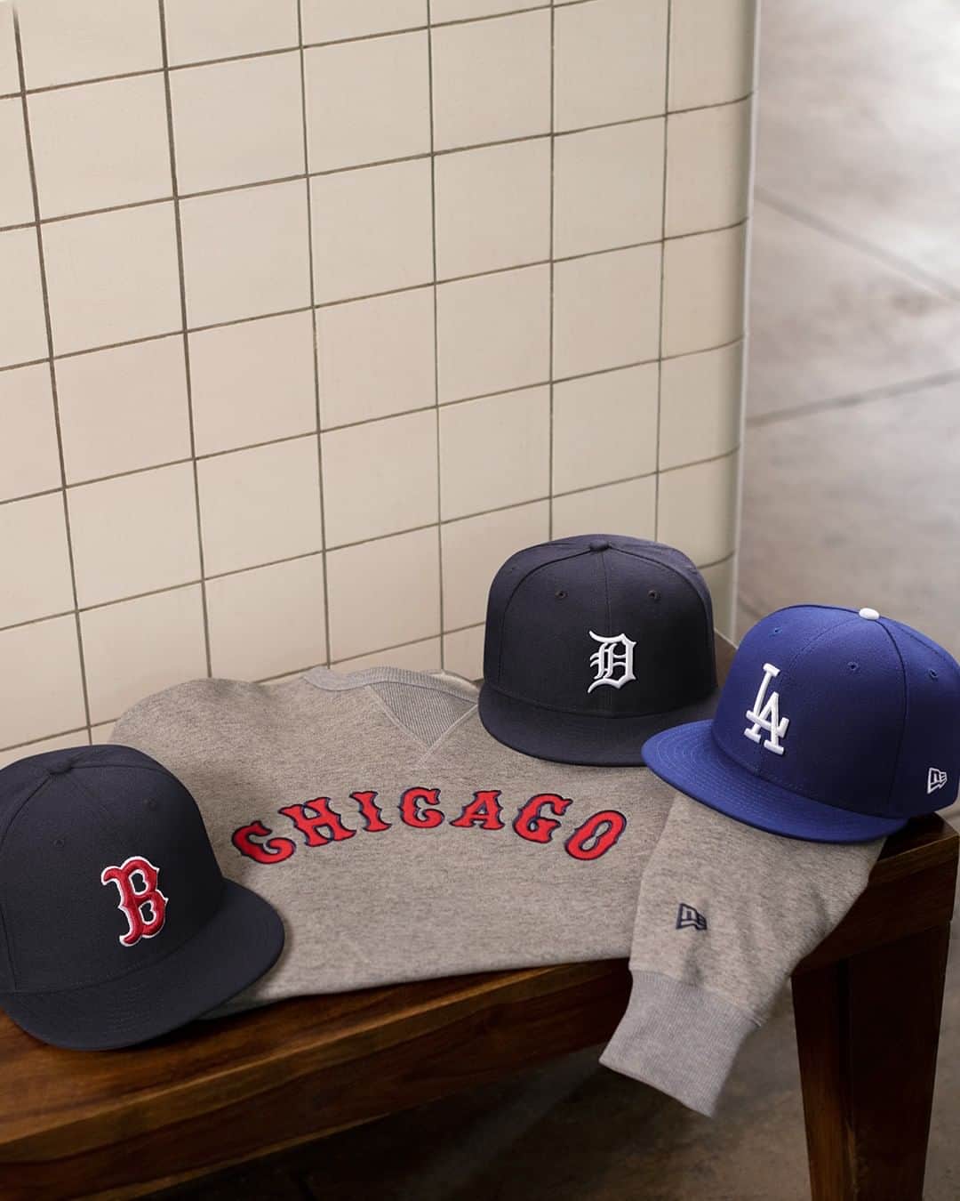 ニューエラ・キャップのインスタグラム：「Complete the look with #NewEraCap MLB Apparel. Select teams and styles available at neweracap.com」