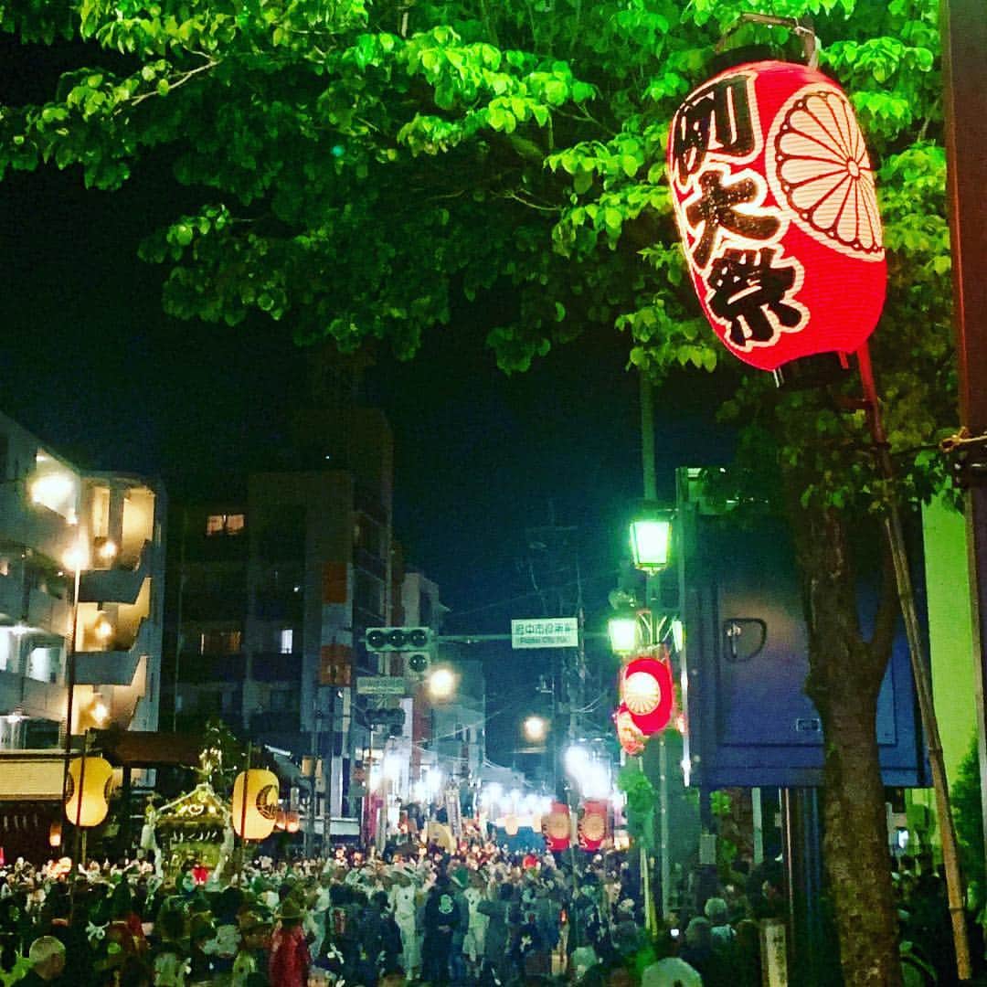 Saschaさんのインスタグラム写真 - (SaschaInstagram)「#くらやみ祭 レポーター3年目！J:COMでの中継で担当させていただきました！今年も多くの人が集まって盛り上がったお祭りはまさに日本を代表するお祭りです！！」5月5日 23時10分 - sascha348