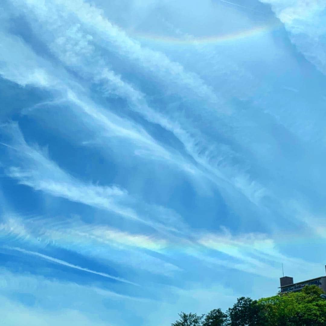 DUTTCHさんのインスタグラム写真 - (DUTTCHInstagram)「今日は、彩雲が綺麗に見えた日でした。  感謝。」5月5日 23時11分 - uzmkduttch