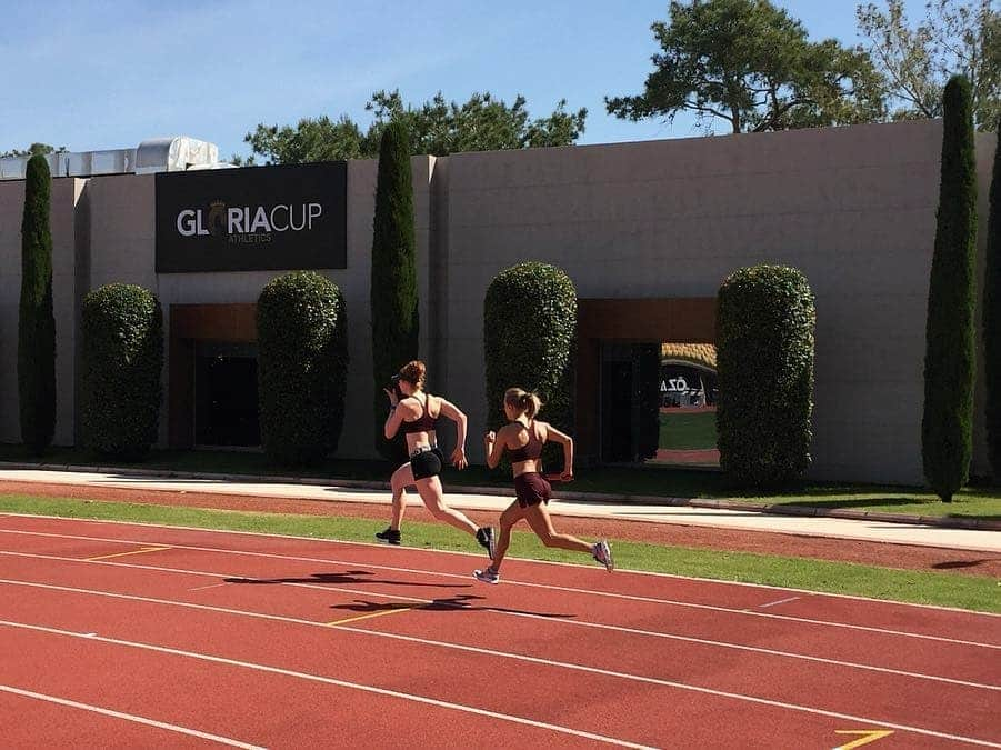 メッテ・グラスゴワールさんのインスタグラム写真 - (メッテ・グラスゴワールInstagram)「🏃🏼‍♀️🏃🏼‍♀️ #relaytraining #relays #sprint #precamp #trainingcamp #practice #tryourbest #runfast #track #gloriasportsarena #worldrelays #roadtojapan」5月5日 23時15分 - mette_graversgaard