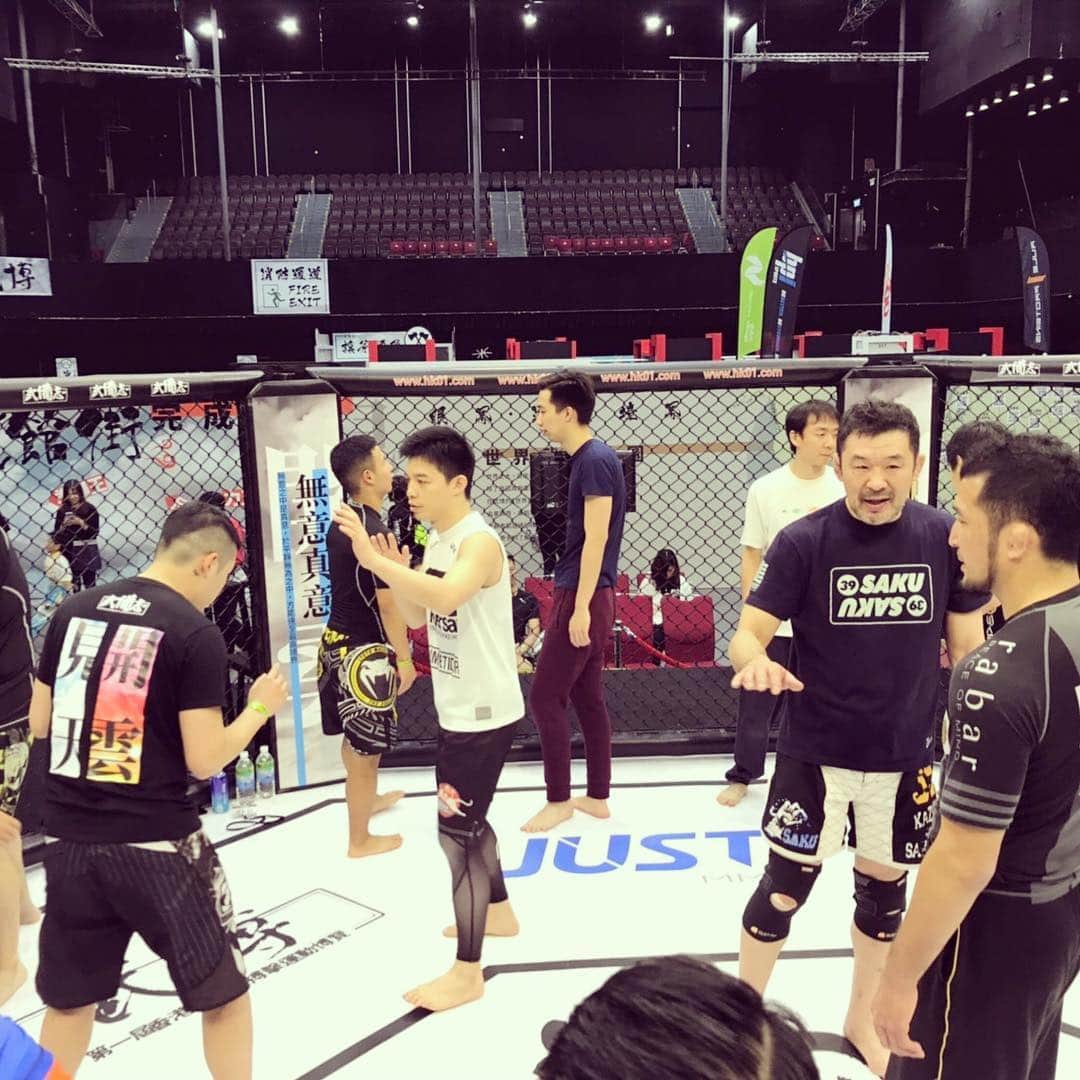 saku39shopさんのインスタグラム写真 - (saku39shopInstagram)「. 【Day 2 of the Seminar】 . 今日は金網でした。 . #sakuraba  #hongkong #seminar #cage」5月5日 23時18分 - saku39ks