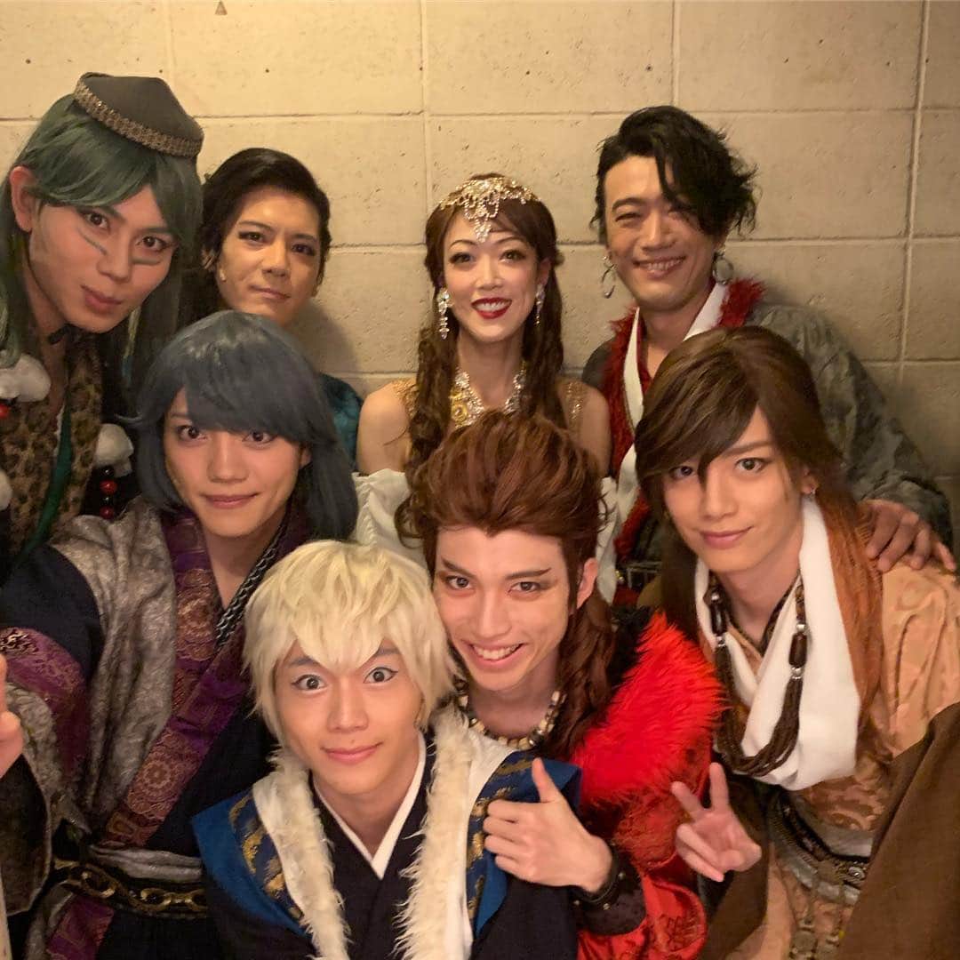 のインスタグラム：「太郎くん 誠治郎ちゃん  賢志さん  龍次郎くん 大河くん 亮くん 健斗くん おつかれさまでしたー . . #中村太郎  #深澤大河 #中村誠治郎  #小野健斗  #谷口賢志  #佐伯亮 #伊崎龍次郎 #大和悠河  #yugayamato」