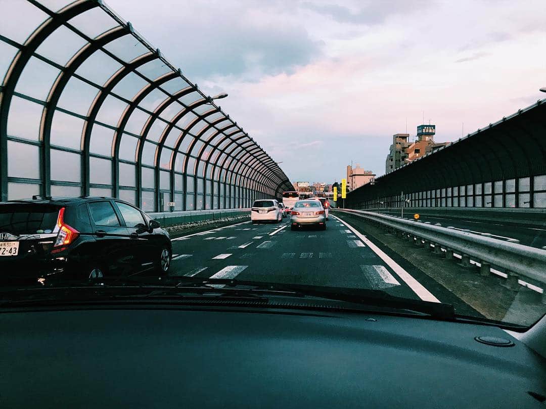 モッチェ 永井さんのインスタグラム写真 - (モッチェ 永井Instagram)「友人家族とおでかけして、雑談しまくって関越自動車道で帰る。それがいいと思う〜」5月6日 0時22分 - mocche_nagai
