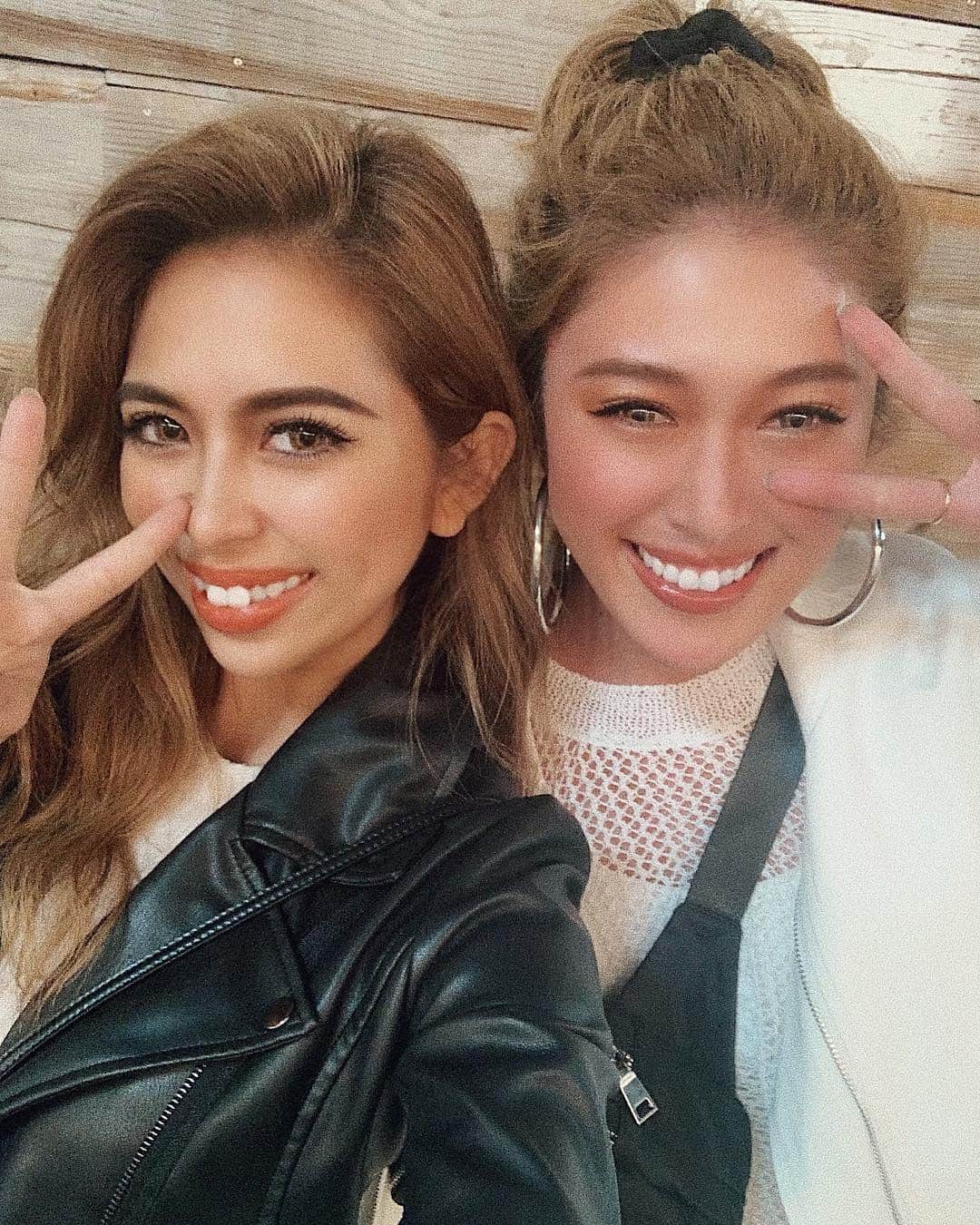 Airi Shibuyaのインスタグラム：「やっと会えたまりこさん❤︎ . duras入社した時からずっと憧れの方💖💖 こうして今でも仲良くしてくださって ほんとうに嬉しい😭💕 . またすぐ会いましょう☺️☺️らぶです💓 . . 今日も一日たのしかった❤︎ 明日は早番がんばろ〜😪 . #love#happy#selfie」
