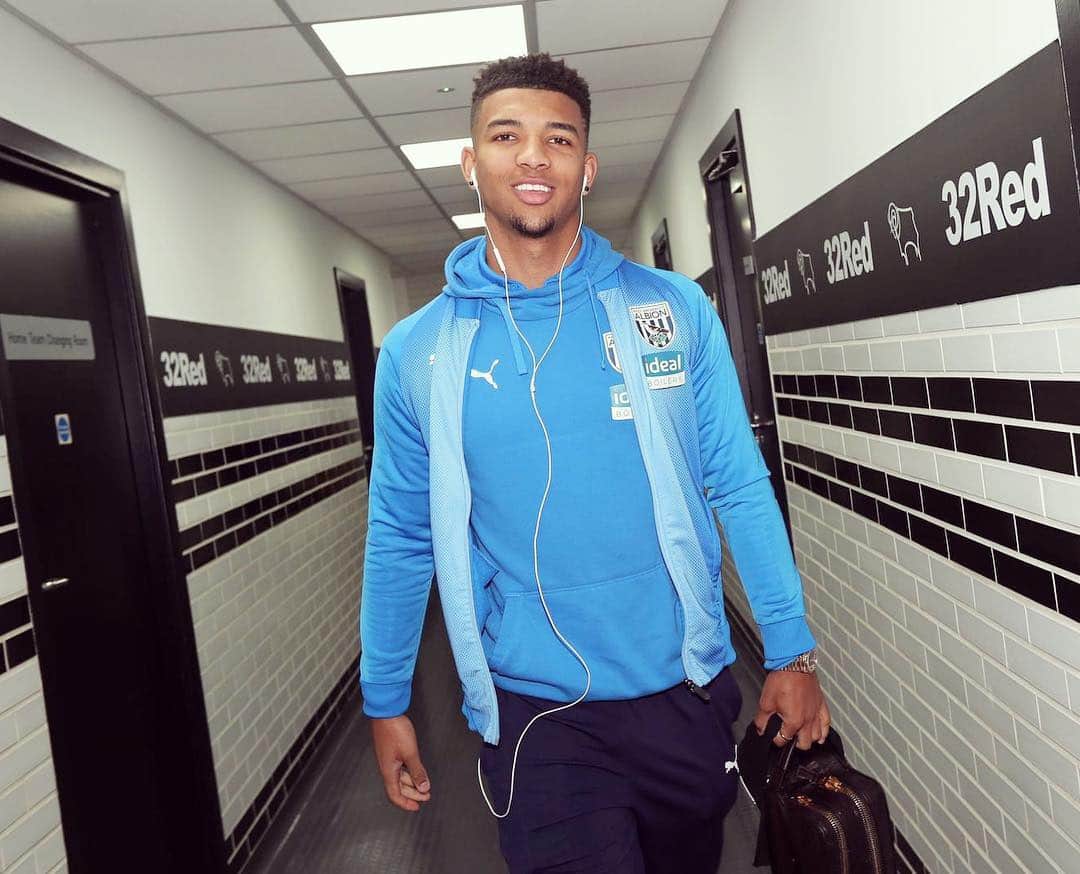メイソン・ホールゲイトのインスタグラム：「Not the end of season we wanted but we stay strong and prepare for next week!! @wba 🔵⚪️」